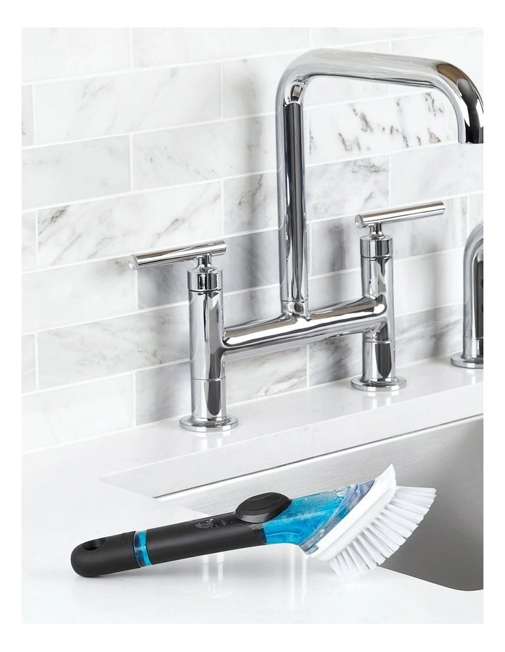 Brand new ???? OXO Soap Dispensing Dish Brush ???? 5 Brand new ???? OXO Soap Dispensing Dish Brush ???? - Image 3